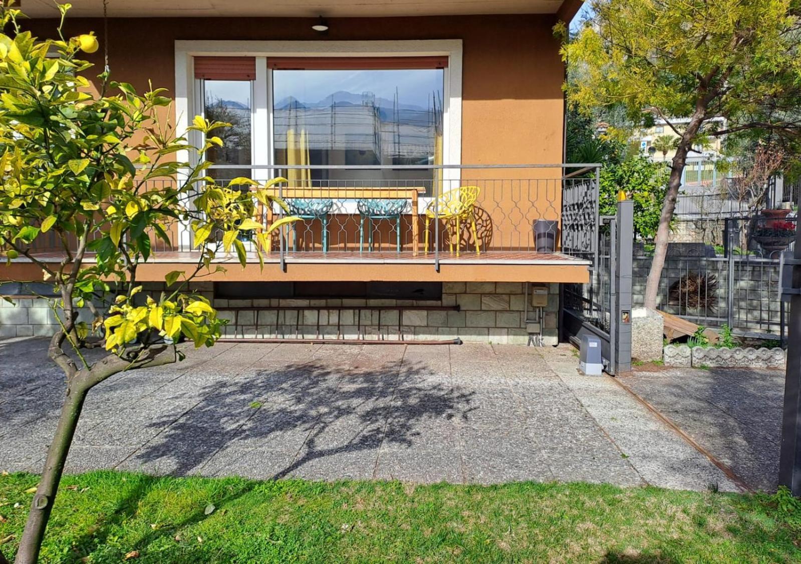 Oma Margareta Apartment Limone sul Garda Ngoại thất bức ảnh